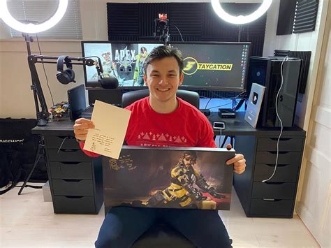 gaming staycation|staycation twitch.